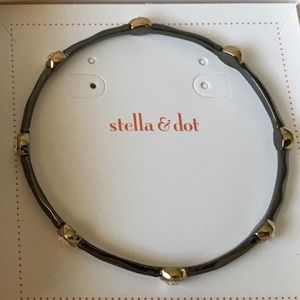 Stella and Dot Harlow Bangle Bracelet in Box